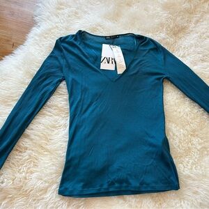 Zara V-neck ribbed knit sweater